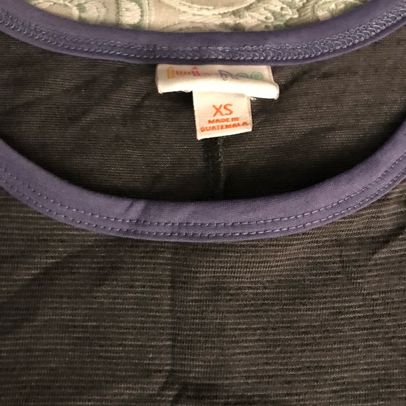 Lularoe Carly. Xs - Picture 2 of 3